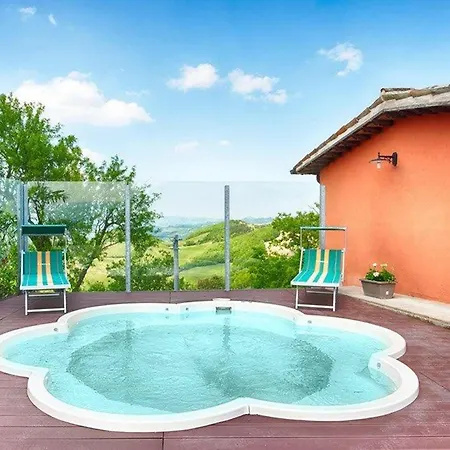 2 Bedroom In * Sant'Angelo in Vado